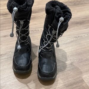 Lands' End Kids Black and Gray Winter Boots